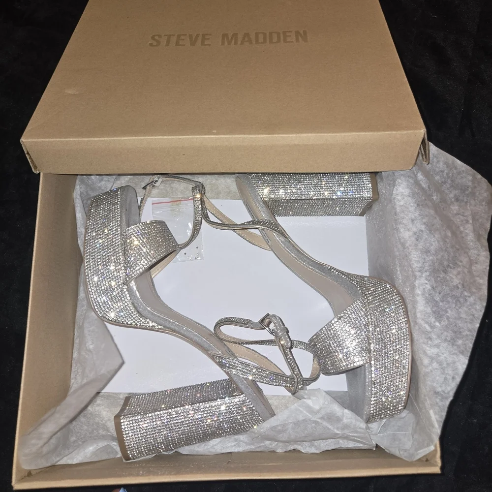 Steve Madden Silver Crystal Platform Sandals